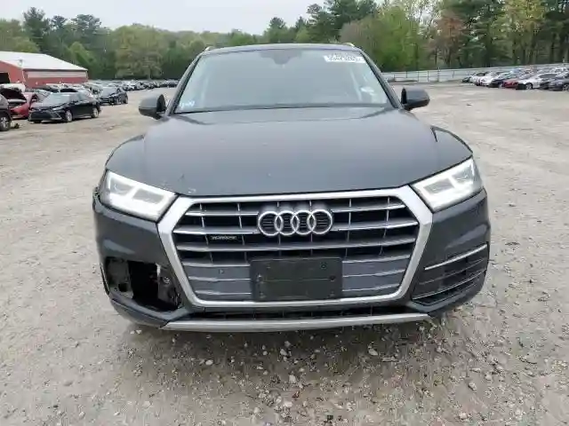 WA1BNAFY9J2222324 2018 AUDI Q5-4