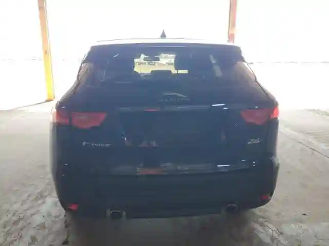 SADCK2BV4HA083194 2017 JAGUAR F-PACE-5