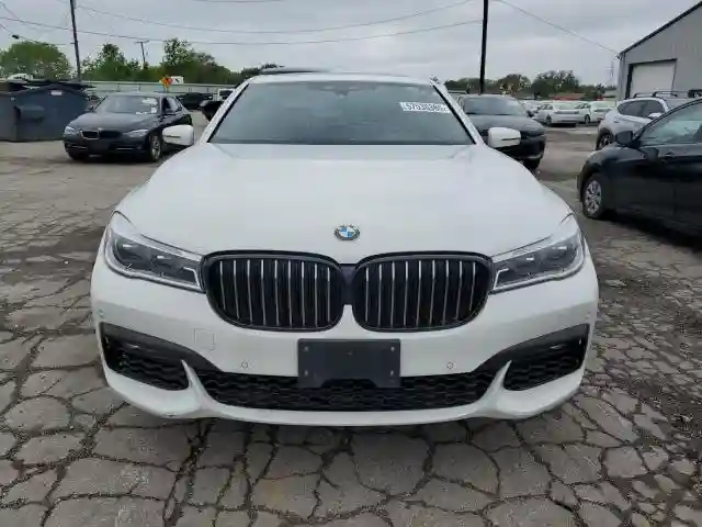 WBA7F2C50KB240685 2019 BMW 7 SERIES-4
