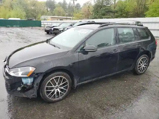 3VWC17AU0HM528910 2017 VOLKSWAGEN GOLF-0