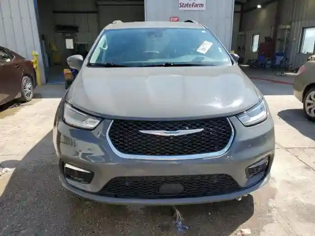 2C4RC1L72MR599413 2021 CHRYSLER PACIFICA-4