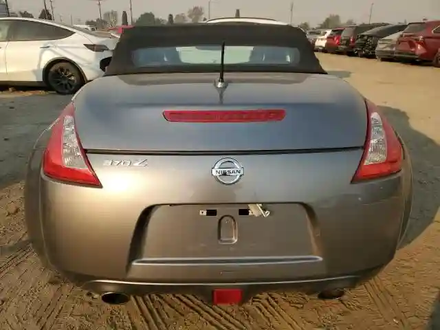 JN1AZ4FH5GM910098 2016 NISSAN 370Z-5