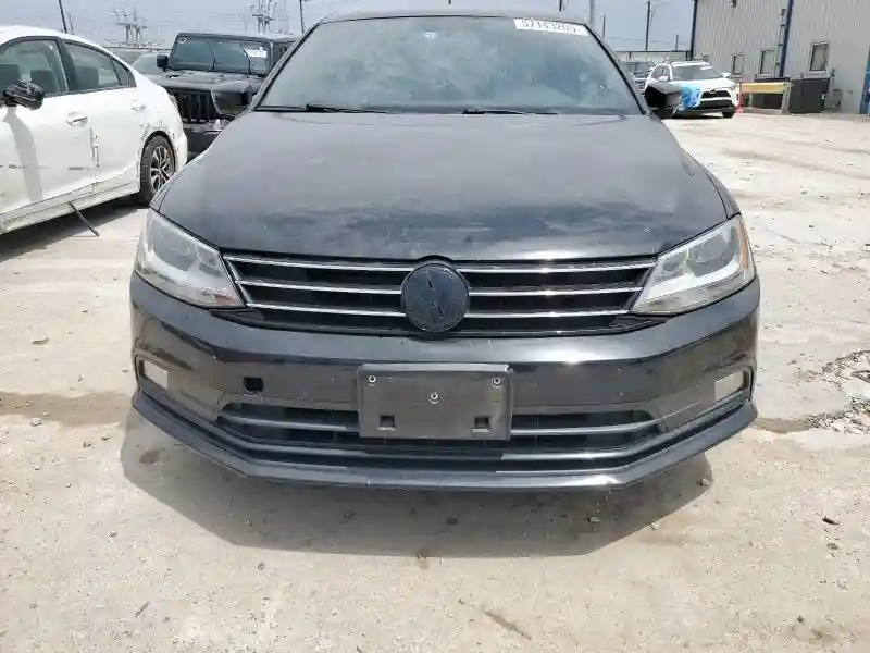 3VWD17AJ5GM327674 2016 VOLKSWAGEN JETTA-4