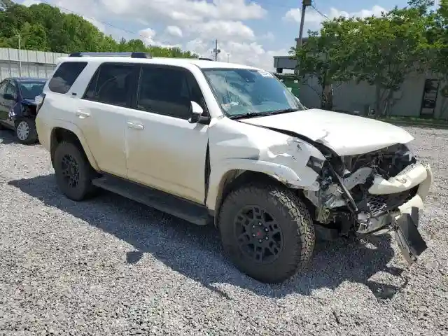 JTEMU5JRXM5915622 2021 TOYOTA 4RUNNER-3