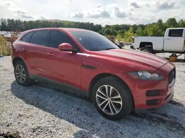 SADCJ2BV4HA068763 2017 JAGUAR F-PACE-3