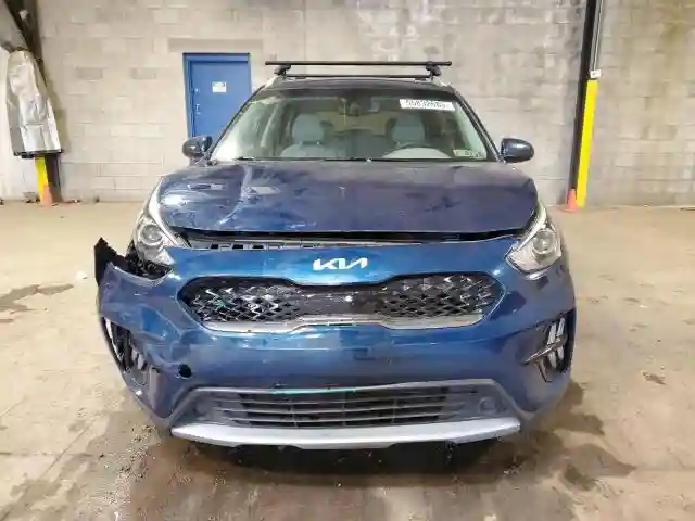 KNDCM3LD6N5543414 2022 KIA NIRO-4