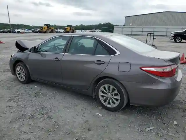 4T1BF1FKXHU357627 2017 TOYOTA CAMRY-1