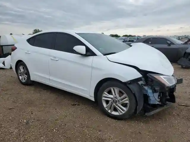 5NPD84LFXKH412708 2019 HYUNDAI ELANTRA-3