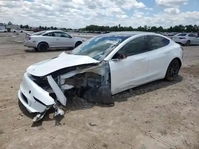 5YJ3E1EB4LF525387 2020 TESLA MODEL 3-0