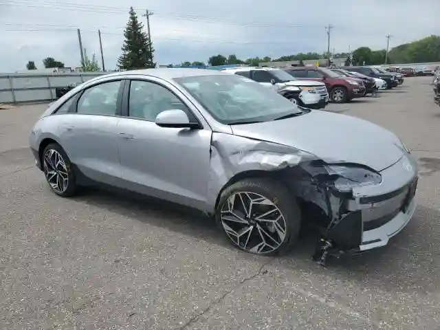 KMHM34AC9RA060550 2024 HYUNDAI IONIQ 6 SE-3