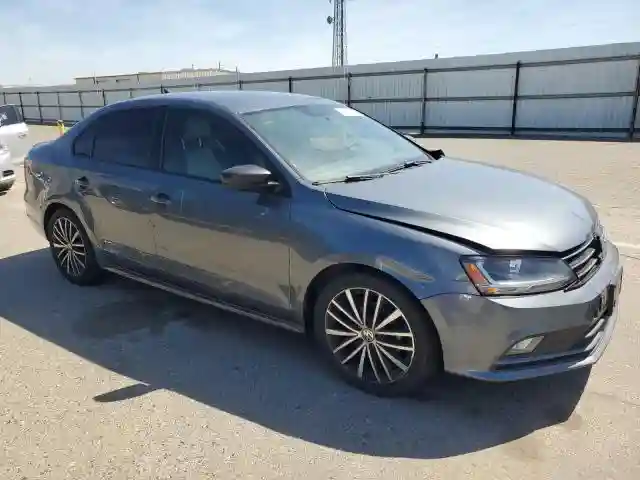 3VWD17AJ6HM302896 2017 VOLKSWAGEN JETTA-3