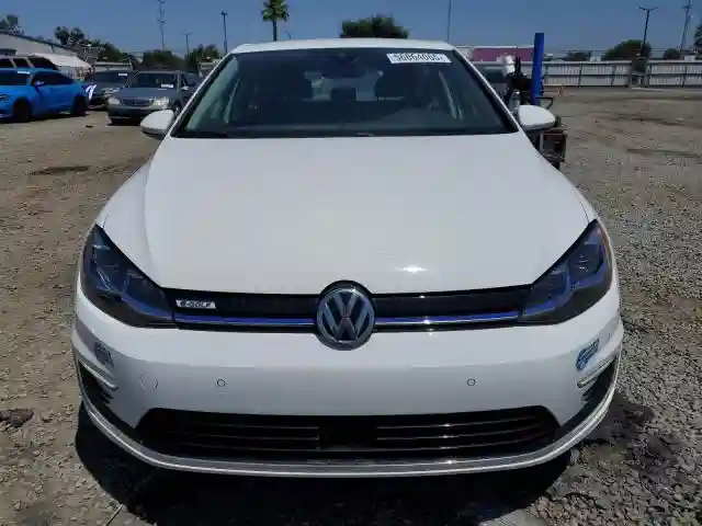 WVWPR7AU6KW909195 2019 VOLKSWAGEN GOLF-4