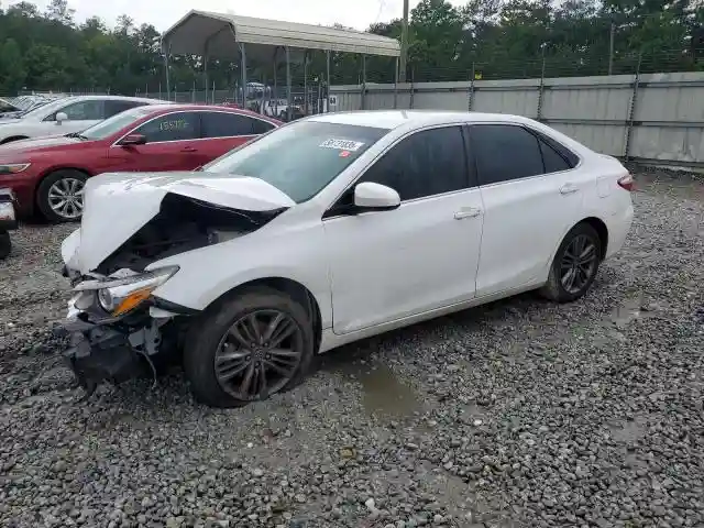 4T1BF1FK3GU591137 2016 TOYOTA CAMRY-0