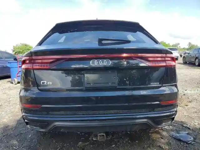 WA1FVAF18KD020259 2019 AUDI Q8-5