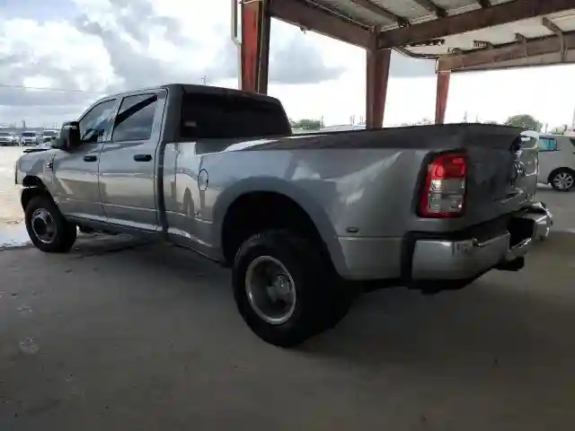 3C63RRGL5RG155781 2024 RAM 3500-1