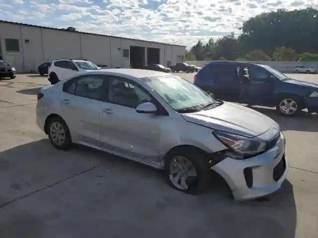 3KPA24AB4KE241835 2019 KIA RIO-3
