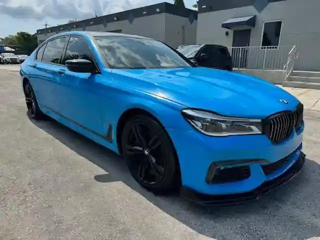 WBA7F0C34HGM22159 2017 BMW 7 SERIES-3