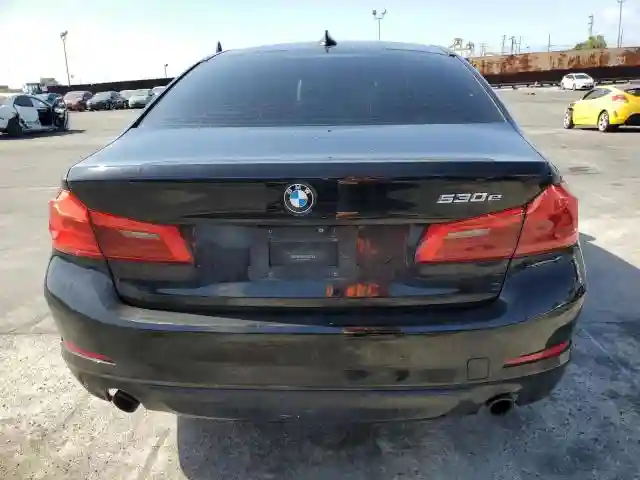 WBAJA9C59JB253348 2018 BMW 5 SERIES-5