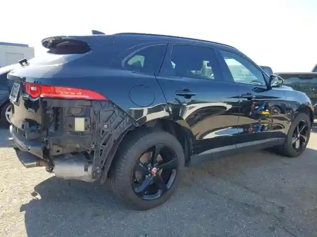 SADCJ2FX0JA255130 2018 JAGUAR F-PACE-2