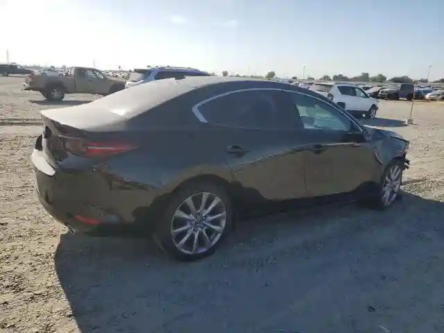 3MZBPAEM0KM104202 2019 MAZDA 3-2