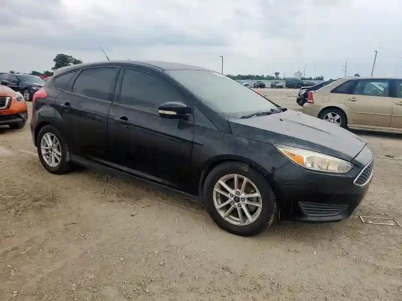 1FADP3K23HL216602 2017 FORD FOCUS-3