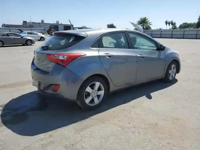 KMHD35LH0HU358044 2017 HYUNDAI ELANTRA-2