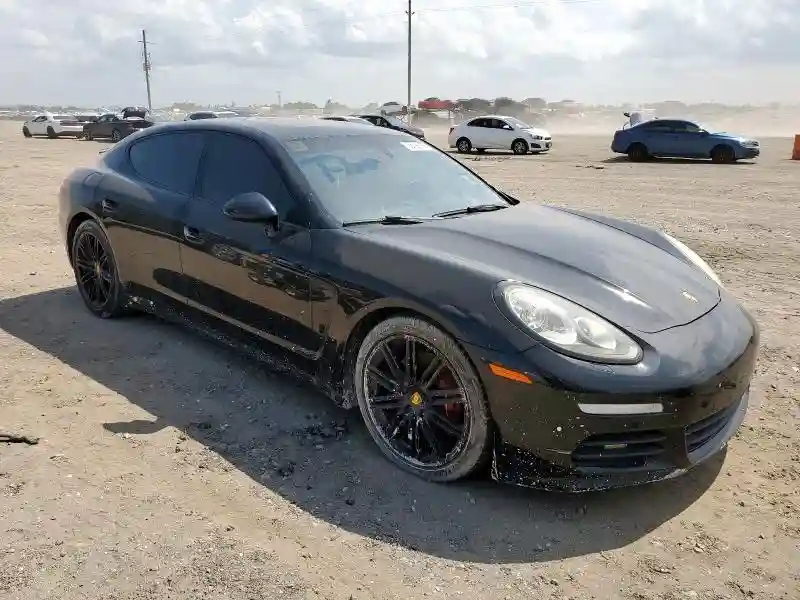 WP0AA2A74GL005381 2016 PORSCHE PANAMERA-3
