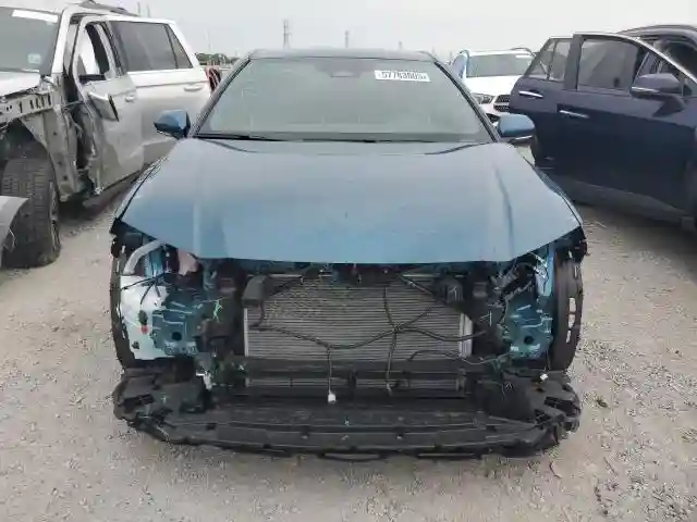 4T1DAACK9SU083808 2025 TOYOTA CAMRY-4