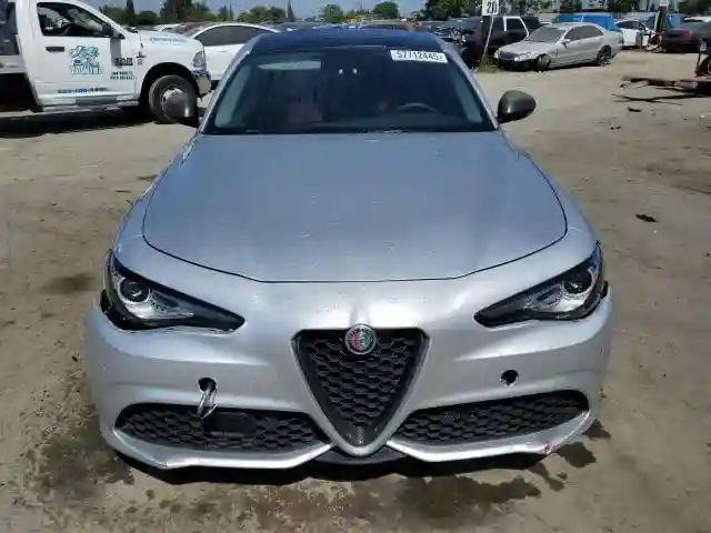 ZARFAMBN1K7604583 2019 ALFA ROMEO GIULIA-4
