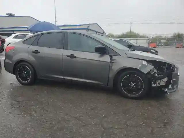 1FADP3E20GL200867 2016 FORD FOCUS-3