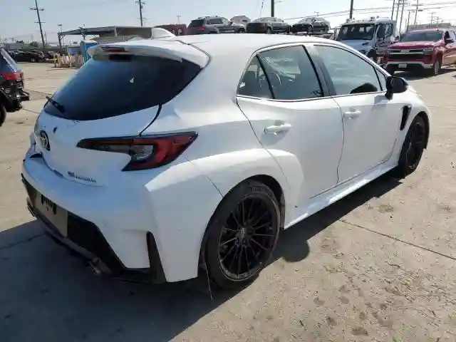 JTNABAAE7RA013636 2024 TOYOTA GR COROLLA-2