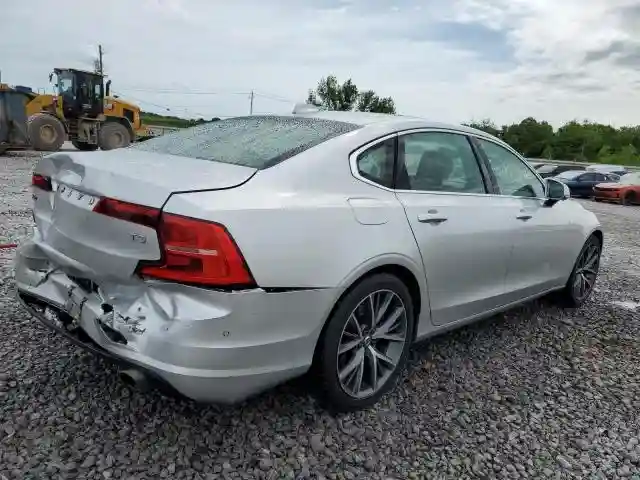 LVY982AK3JP018361 2018 VOLVO S90-2
