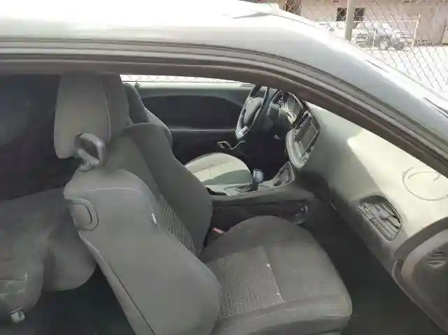 2C3CDZBT8KH524707 2019 DODGE CHALLENGER-4