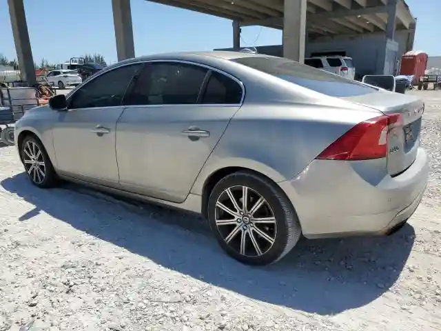LYV612TK1GB096590 2016 VOLVO S60-1