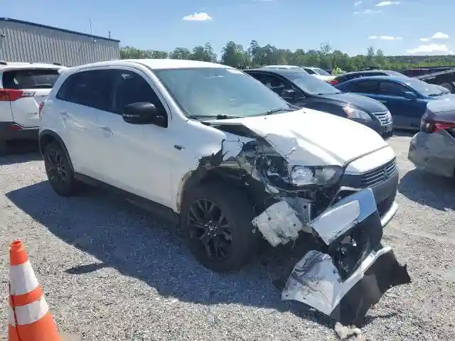 JA4AP3AU5HZ068931 2017 MITSUBISHI OUTLANDER-3