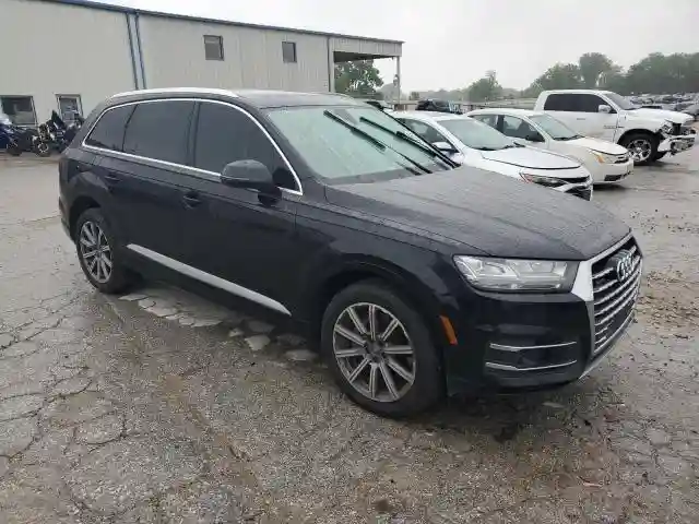 WA1VAAF7XJD037185 2018 AUDI Q7-3