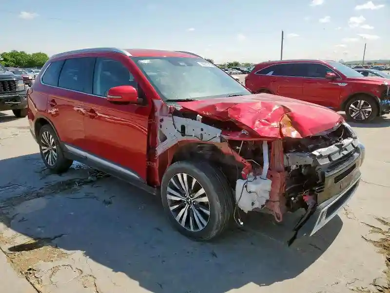 JA4AD3A39LZ025105 2020 MITSUBISHI OUTLANDER-3