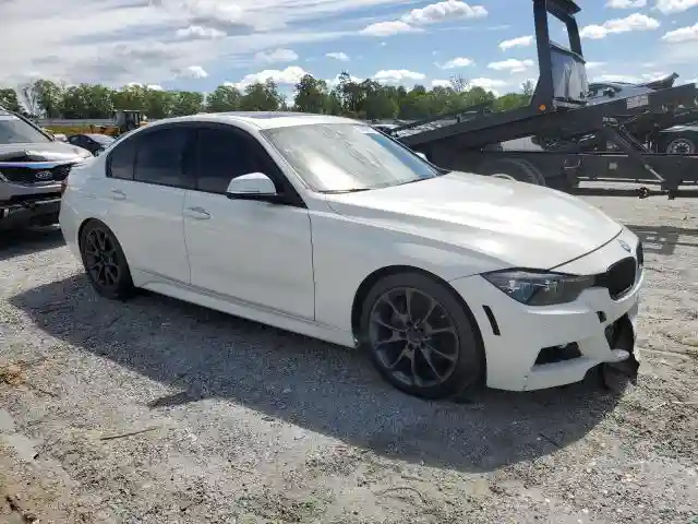 WBA8B7G55JNU94901 2018 BMW 3 SERIES-3