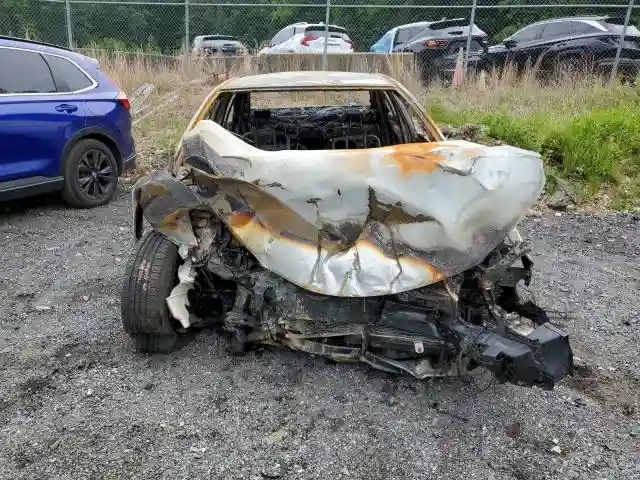 4T4BF1FKXGR572350 2016 TOYOTA CAMRY-4