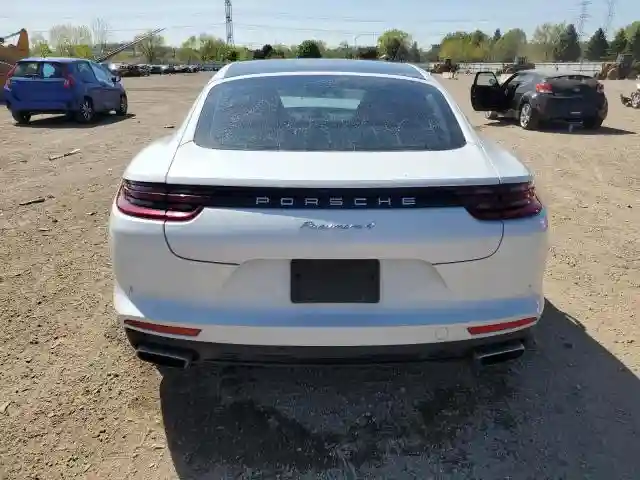 WP0AA2A73JL105480 2018 PORSCHE PANAMERA-5