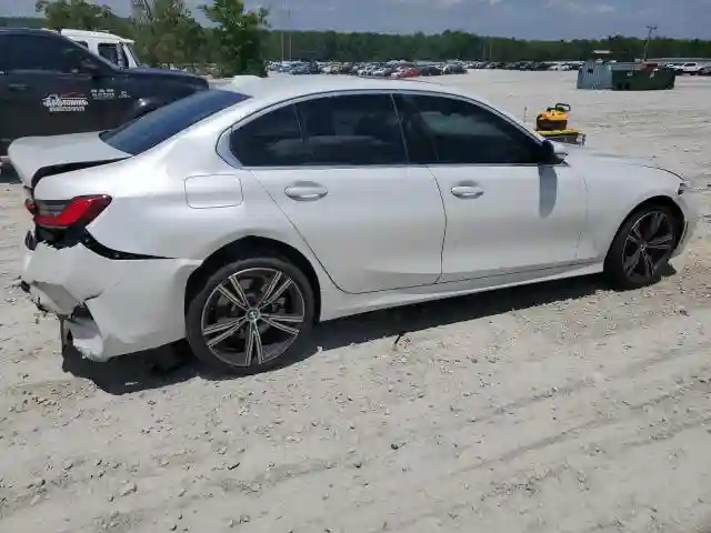 3MW69FF01R8E20554 2024 BMW 3 SERIES-2