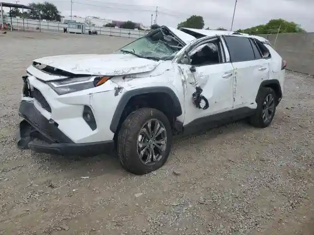 JTMB6RFV4SJ065297 2025 TOYOTA RAV4-0