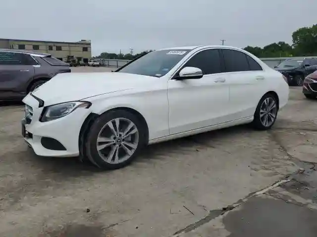 55SWF4JB8JU278842 2018 MERCEDES-BENZ C-CLASS-0