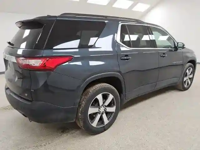 1GNEVHKW3KJ159509 2019 CHEVROLET TRAVERSE-2