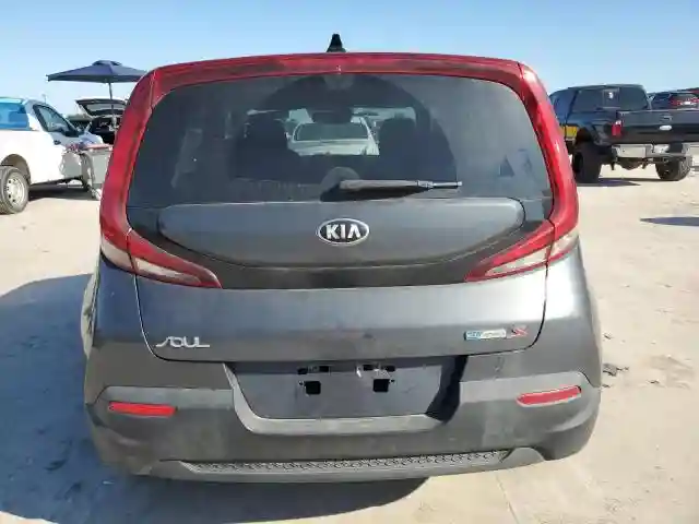 KNDJ23AU6M7794906 2021 KIA SOUL-5