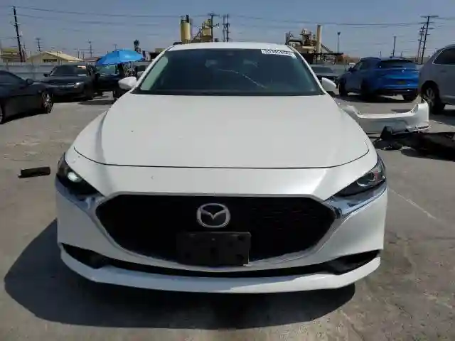 3MZBPADL2KM105425 2019 MAZDA 3-4