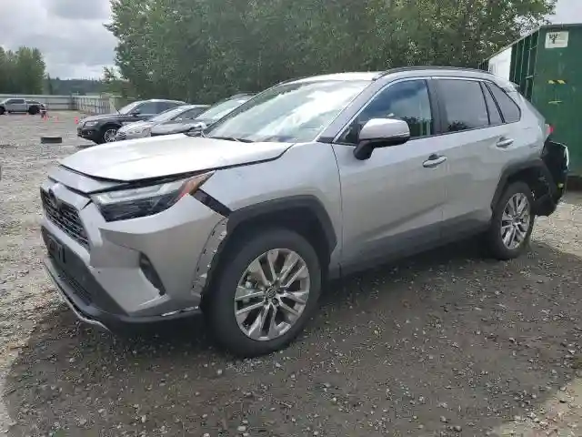 2T3N1RFVXRC400863 2024 TOYOTA RAV4-0