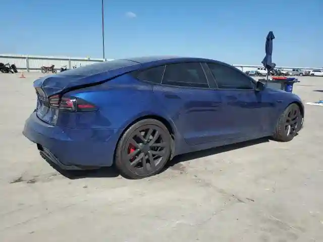 5YJSA1E60RF538074 2024 TESLA MODEL S-2