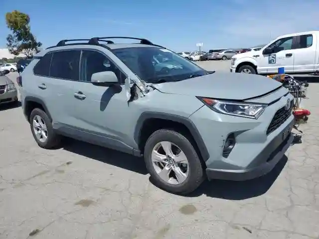 2T3RWRFVXLW066388 2020 TOYOTA RAV4-3