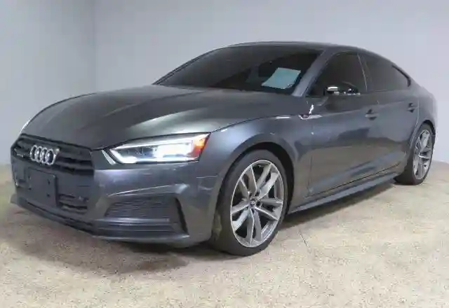 WAUENCF58KA006182 2019 AUDI A5-1